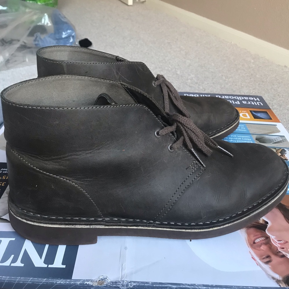 Clark’s chukka boots brown 11 US